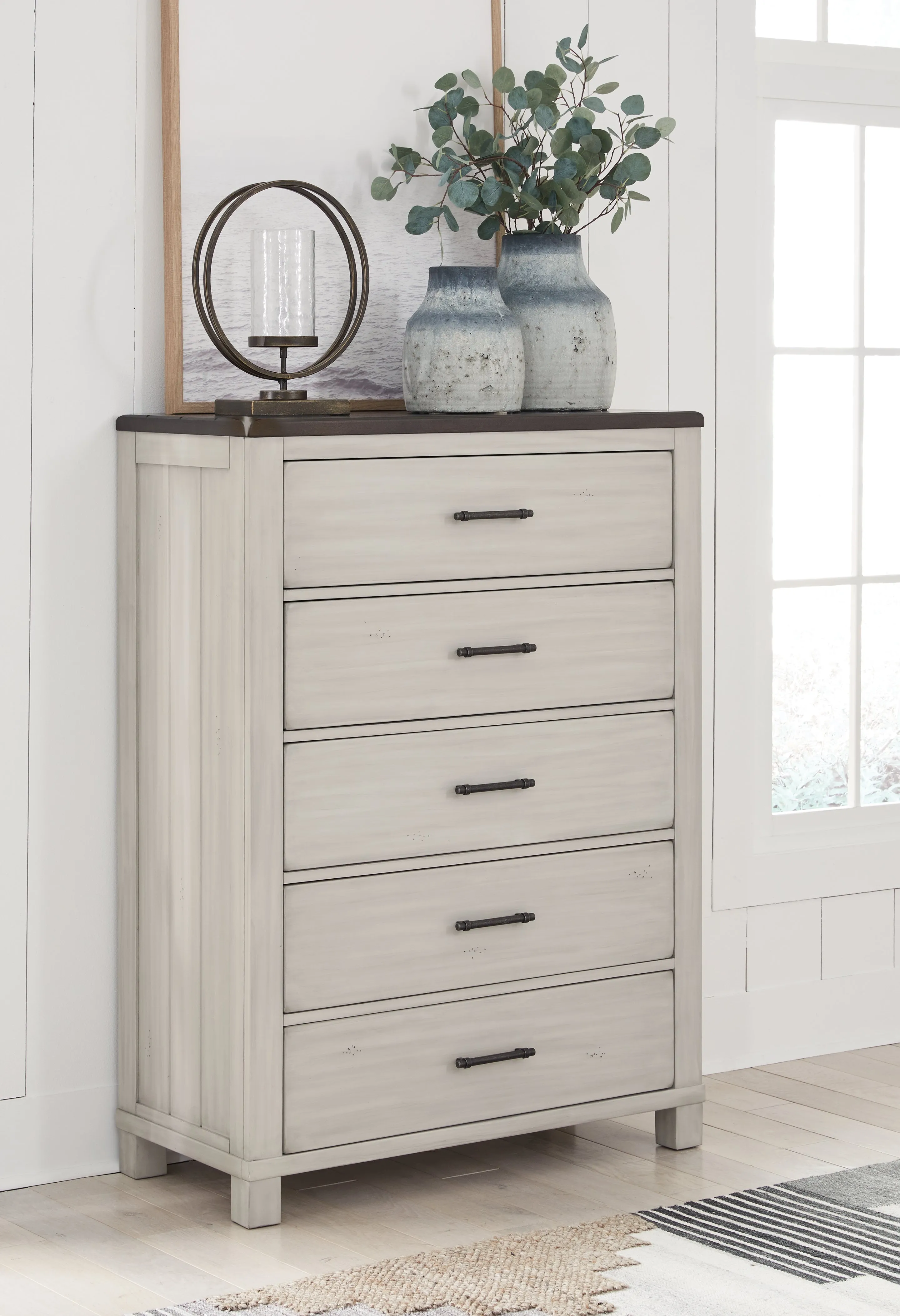 Darborn California King Panel Bed with Mirrored Dresser, Chest and 2 Nightstands in Gray/Brown