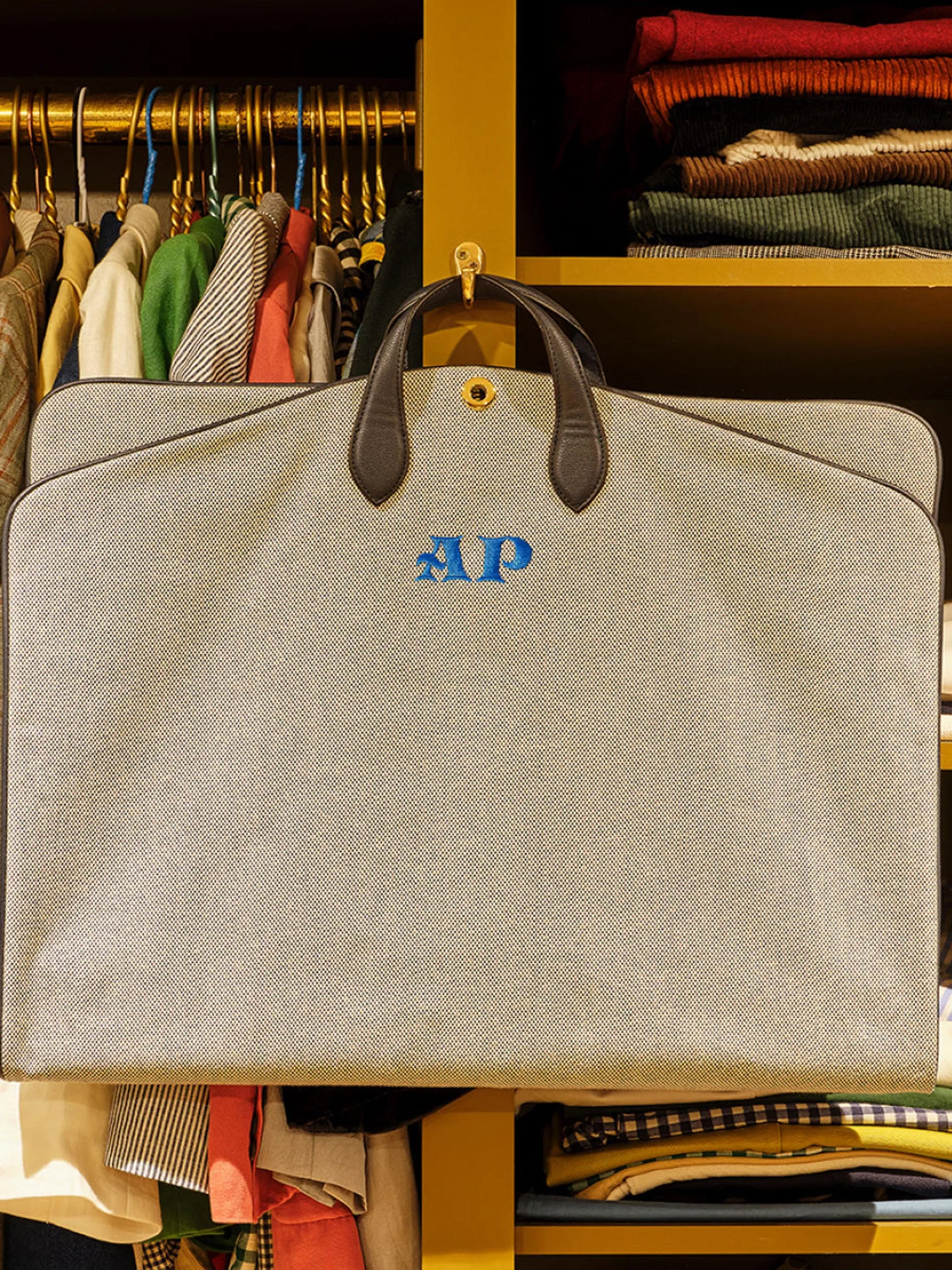 Garment bag