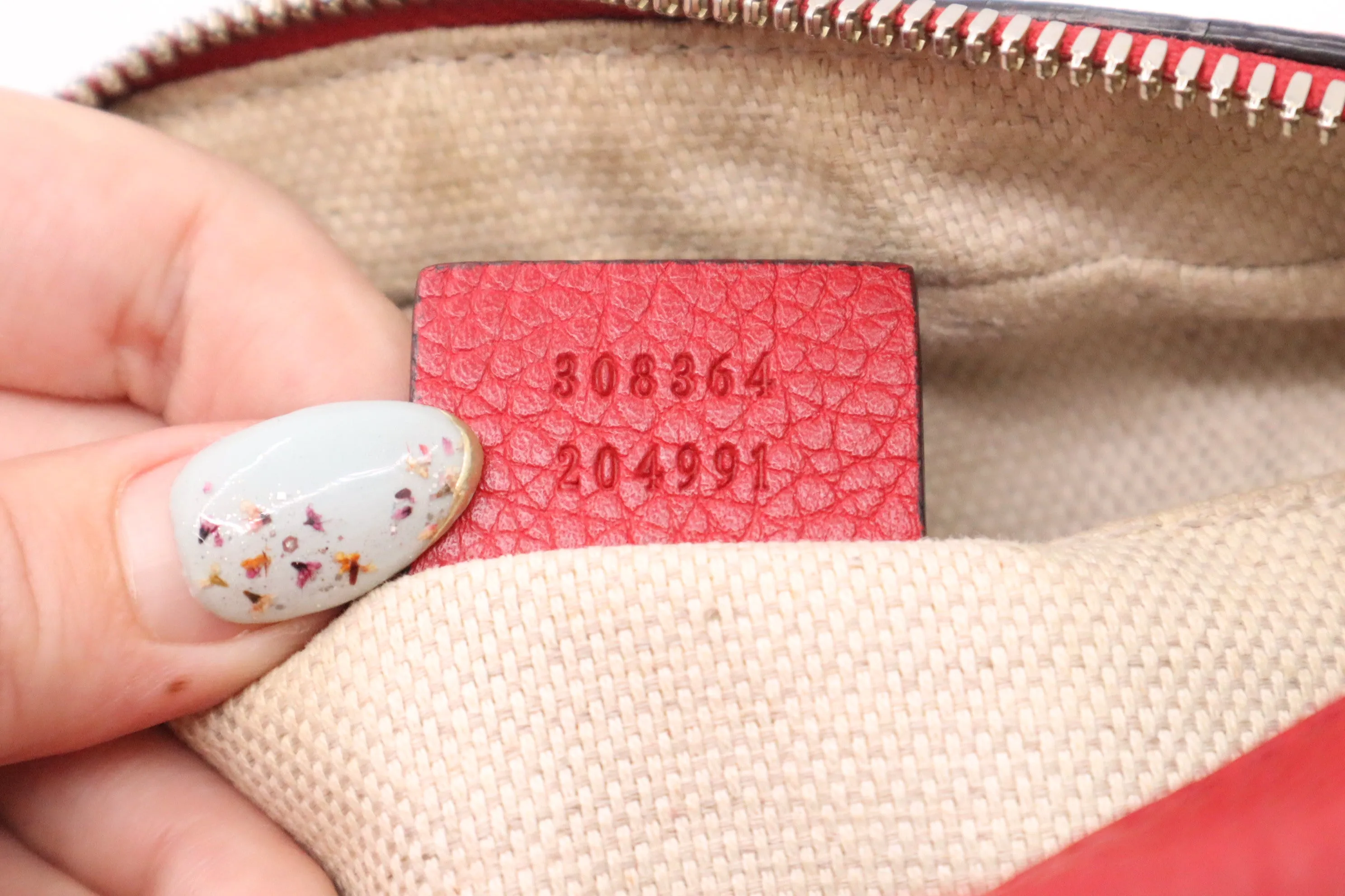 Gucci Soho Disco Crossbody Bag in Red Leather