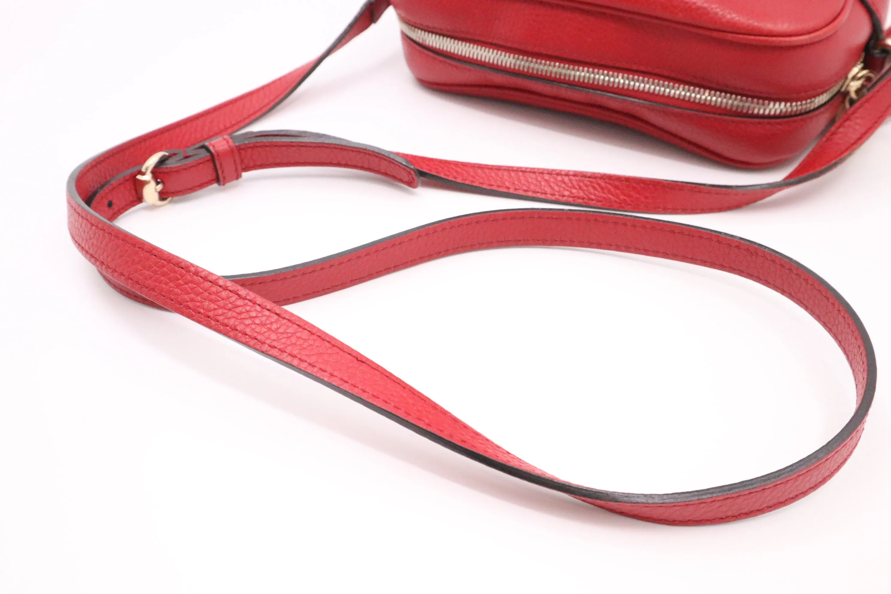 Gucci Soho Disco Crossbody Bag in Red Leather