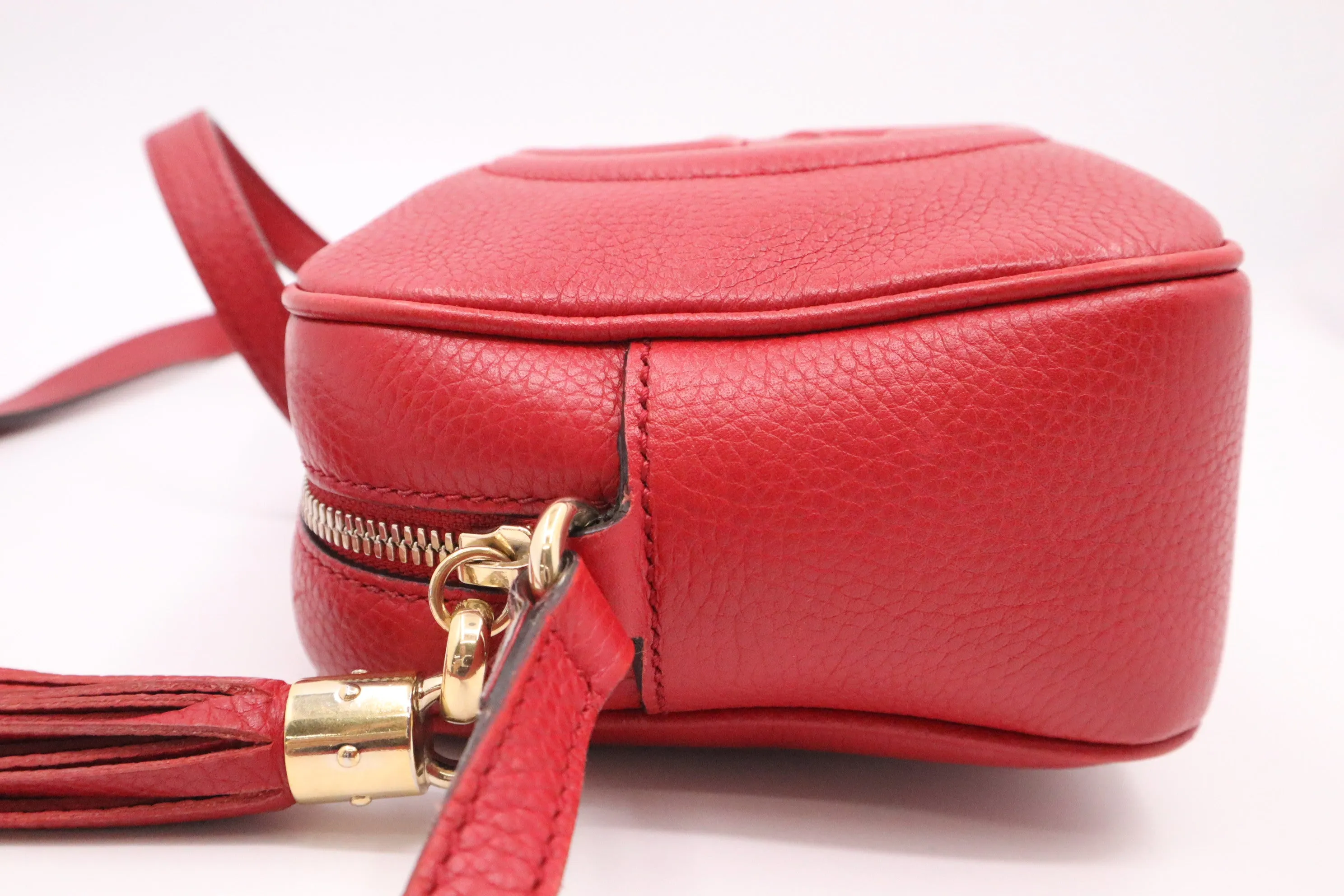 Gucci Soho Disco Crossbody Bag in Red Leather