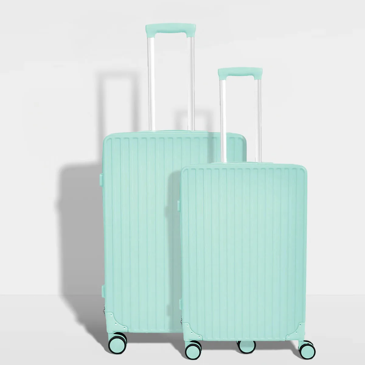 IFLY Radiant Two Piece 20/24 Inch Luggage Set