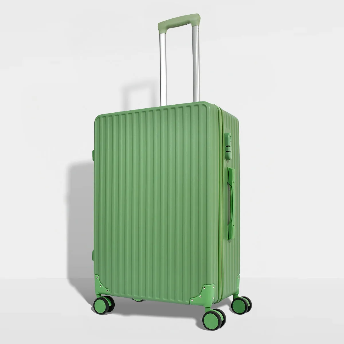 IFLY Radiant Two Piece 20/24 Inch Luggage Set