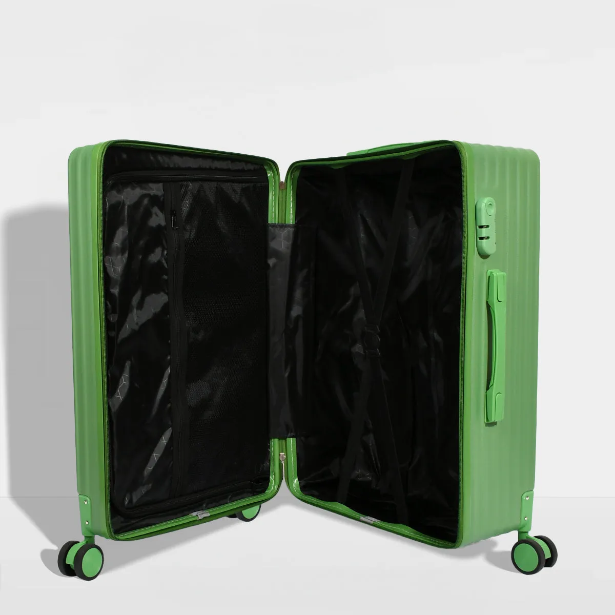 IFLY Radiant Two Piece 20/24 Inch Luggage Set