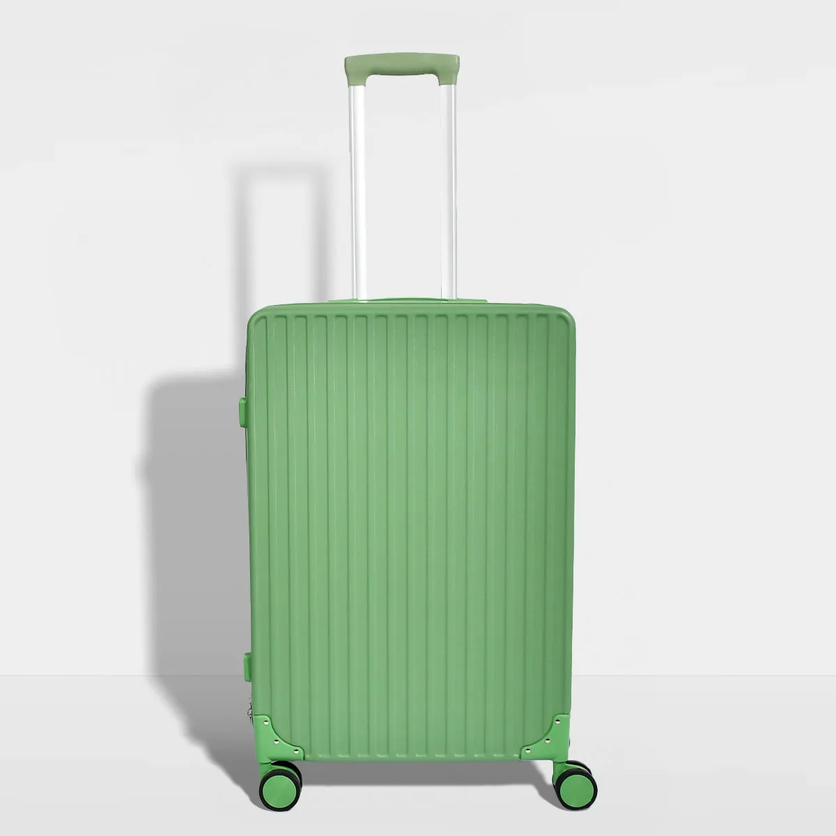 IFLY Radiant Two Piece 20/24 Inch Luggage Set