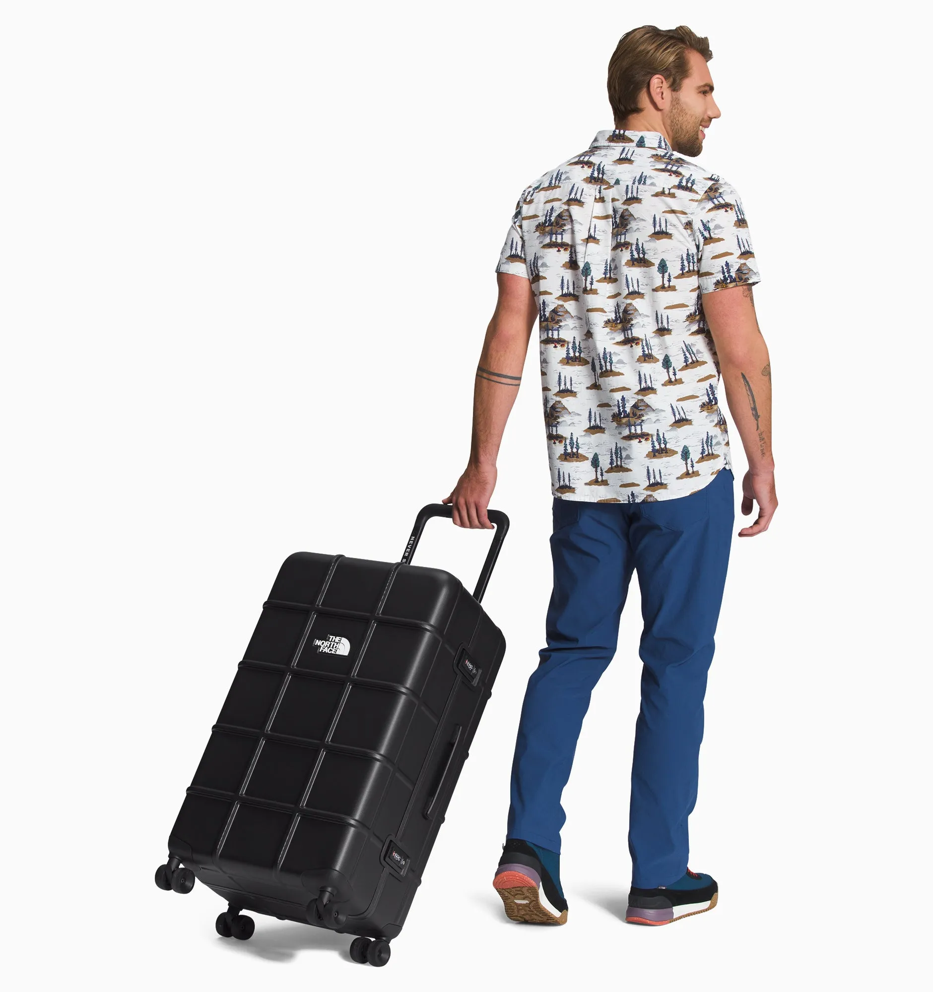 The North Face All Weather 4-Wheeler 30"
